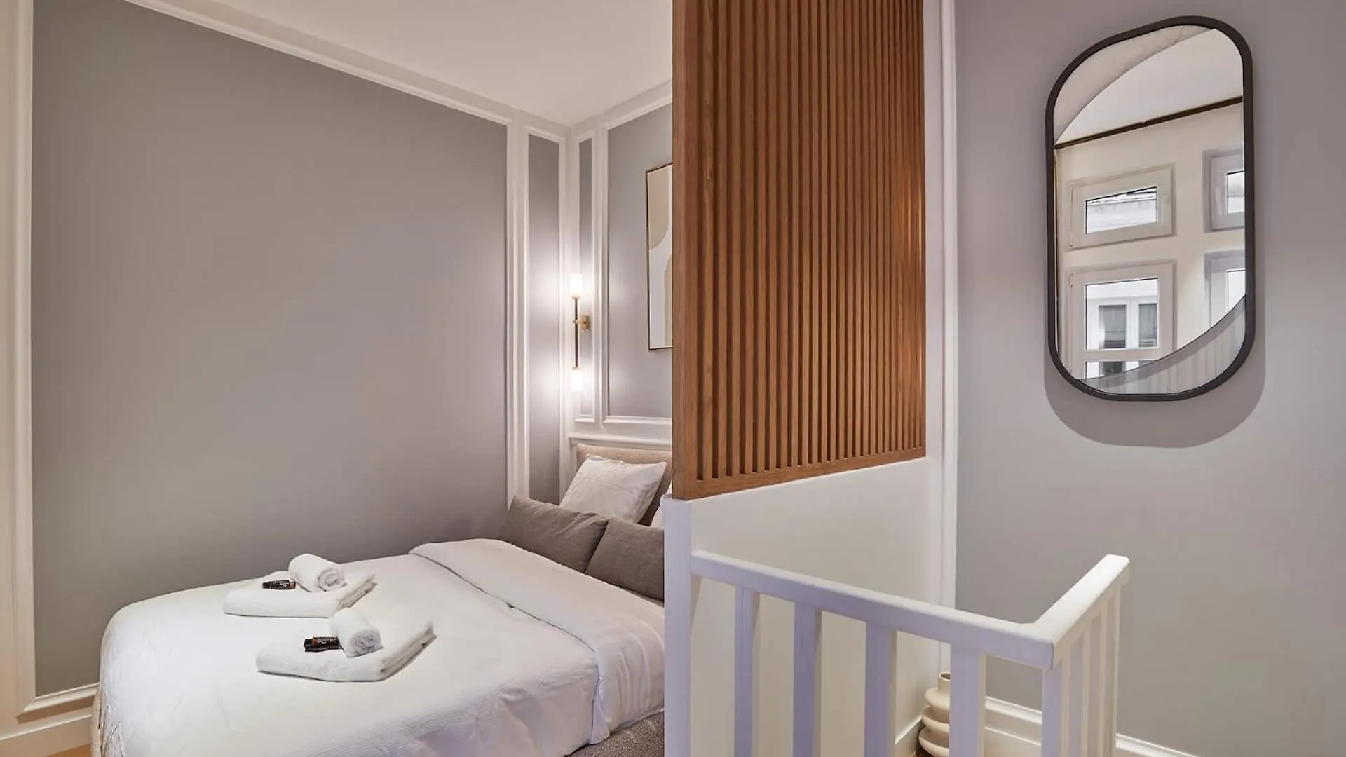 Apartment Sublim 1Bdr Ac Arc De Triomphe Champs Elysees By Studio Prestige Paris